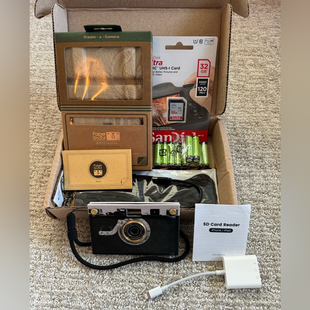 Papershoot camera+accessories